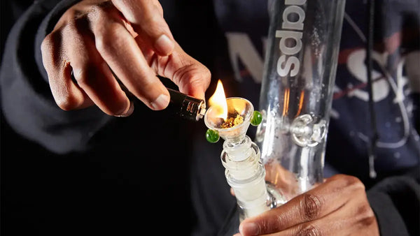 Desfrute de uma Experiência Única com Bongs de Vidro Whaly Store